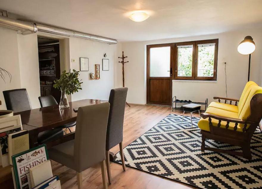Mediterranean Family Design Изола Экстерьер фото